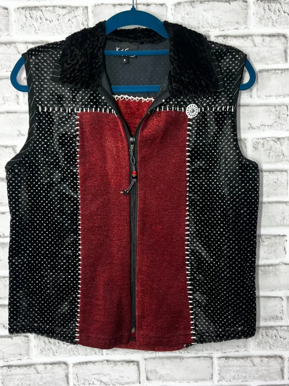 Like New |•K.D. SPRING•| Unique Velvet Vest